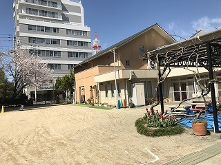 園舎.jpg